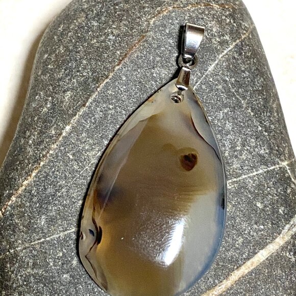 Natural Earthy Montana Moss Agate Pendant, Large Water-drop Genuine Gemstone - Picture 6 of 13